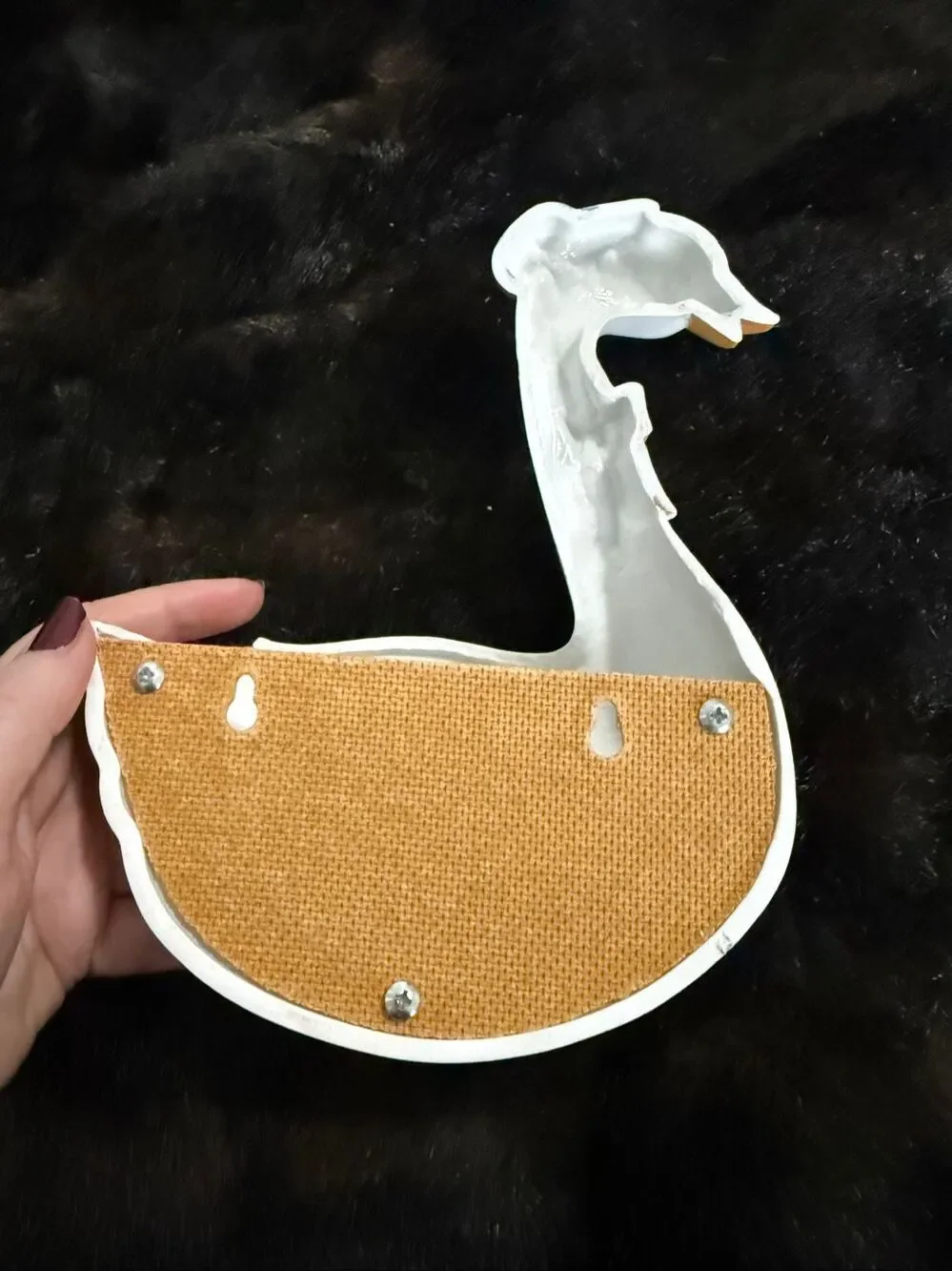 Burwood Prod. Co Mother Goose wall pocket cottagecore grannycore